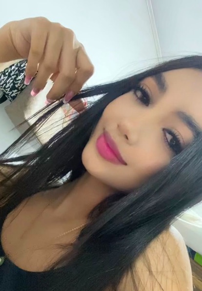 Cata from Colombia — live video chat